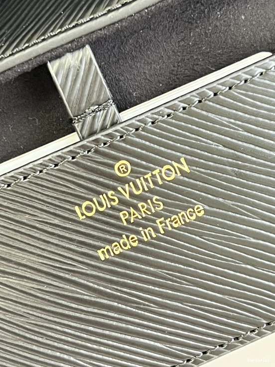 Cheap VUITTON TWIST PM LOUIS 0825